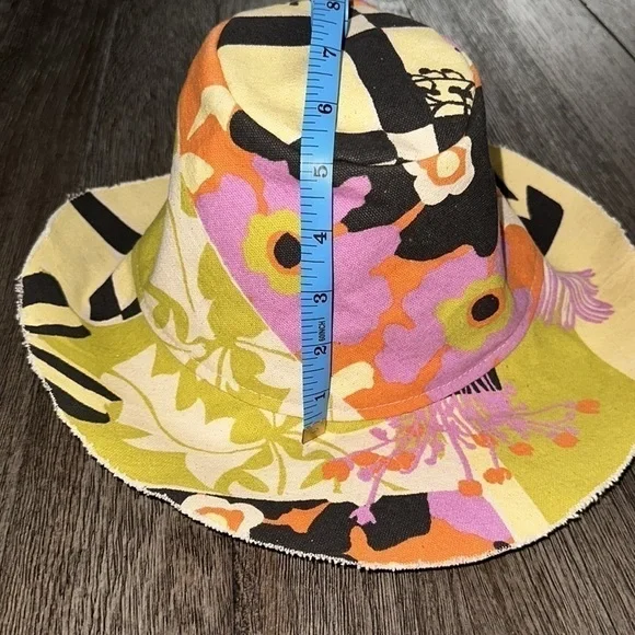 Gravel & Gold Tam Hat - Picture 9 of 9